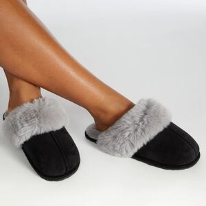 JustFab Black and Gray Women's Slippers